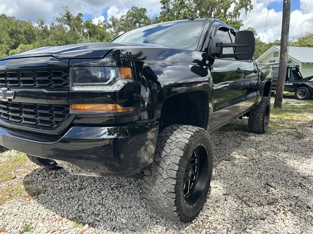 2018 Chevrolet Silverado 1500 for sale in Gainesville FL 32609 by Veneauto Cars